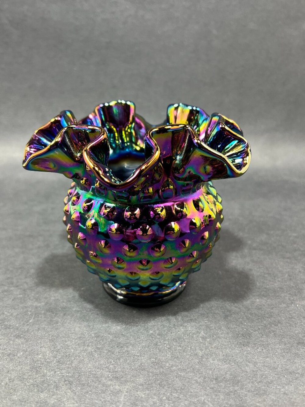 Vtg Fenton Hobnail Amethyst Purple Art Glass Carnival Iridescent Vase Ruffled